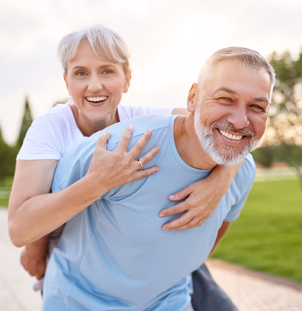 Signs of Hearing Loss With Hearing Aids Image